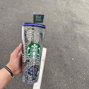 Halloween Starbucks tumbler!!